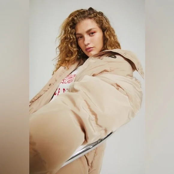 H&M Beige Puffer Jacket - Picture 7 of 10